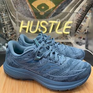 Saucony Women’s Omni 21 “Skyway” Running/Casual Shoes Sz 7.5